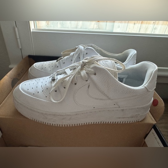 Nike Shoes - Nike Air Force 1 Sage Low Size 10